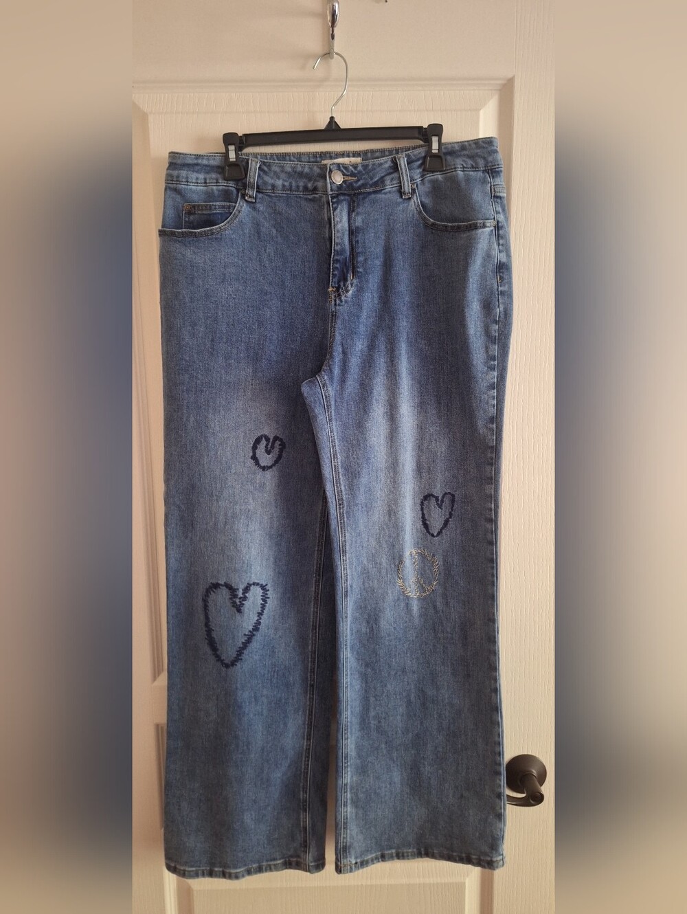 CHARLIE B Blue Wide-Leg Jeans with Embroidered Hearts